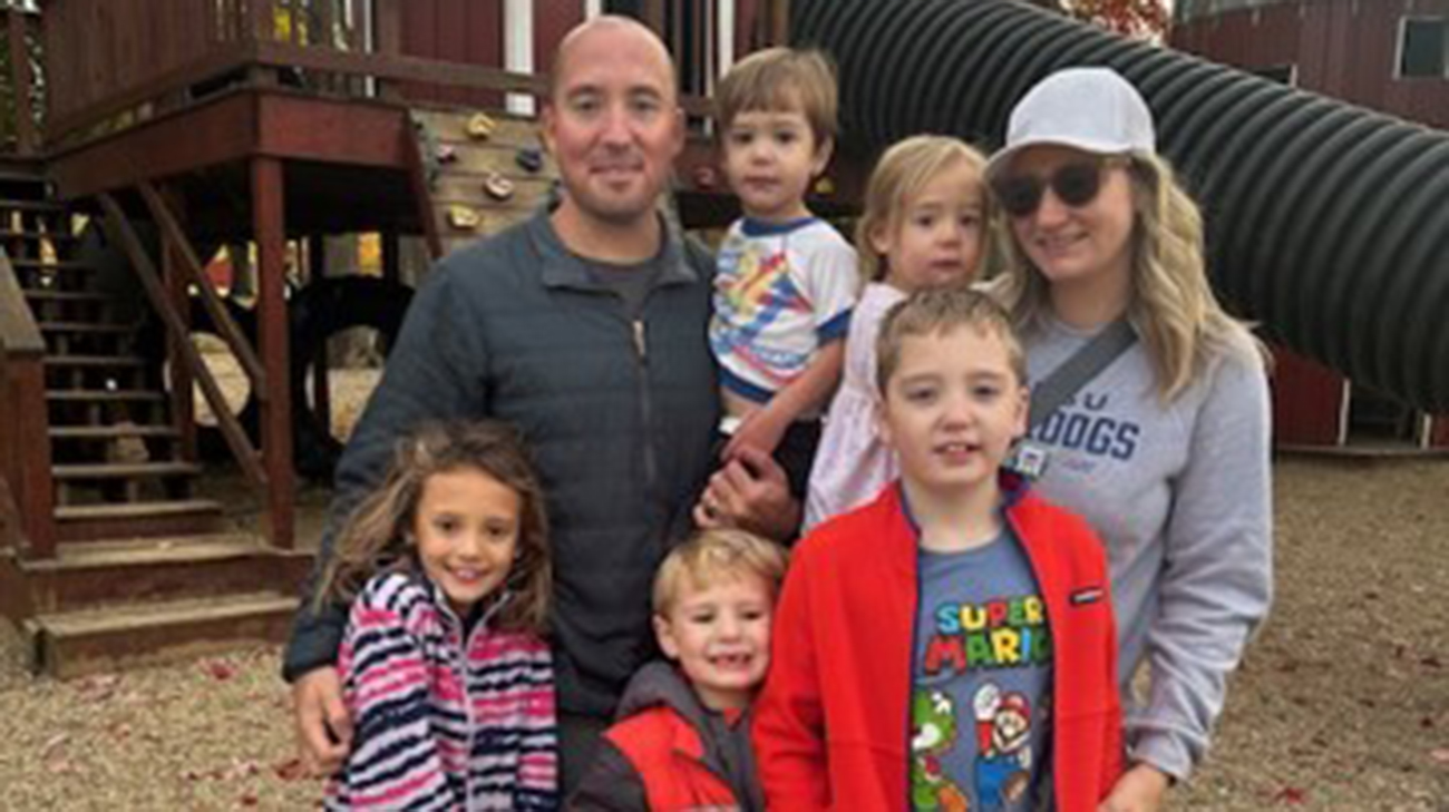 Christan, Luke and their five kids.